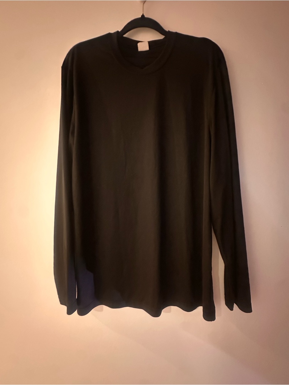 Hanes Black Long-Sleeve Crewneck Tee